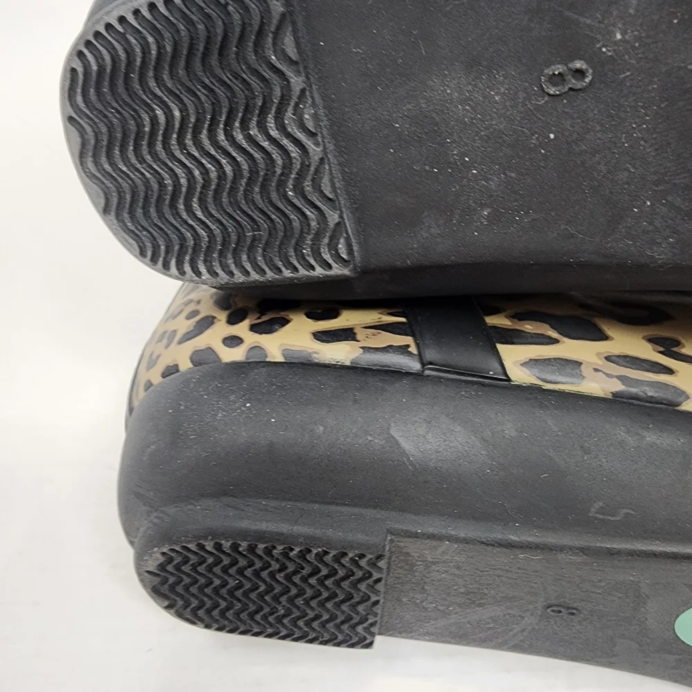 London Fog stylish leopard